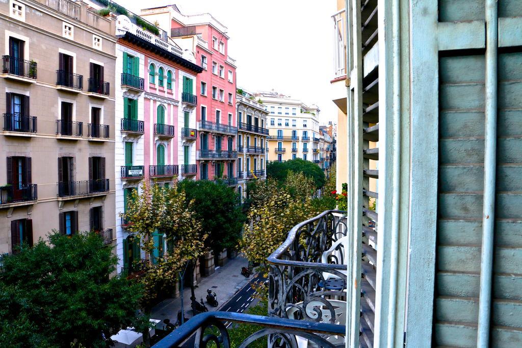 The Hipstel Gran Via Hotel Barcelona Exterior photo